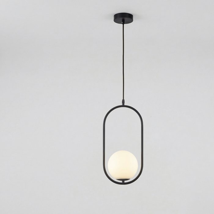 Suspension grand globe verre, structure dorée — Agathe