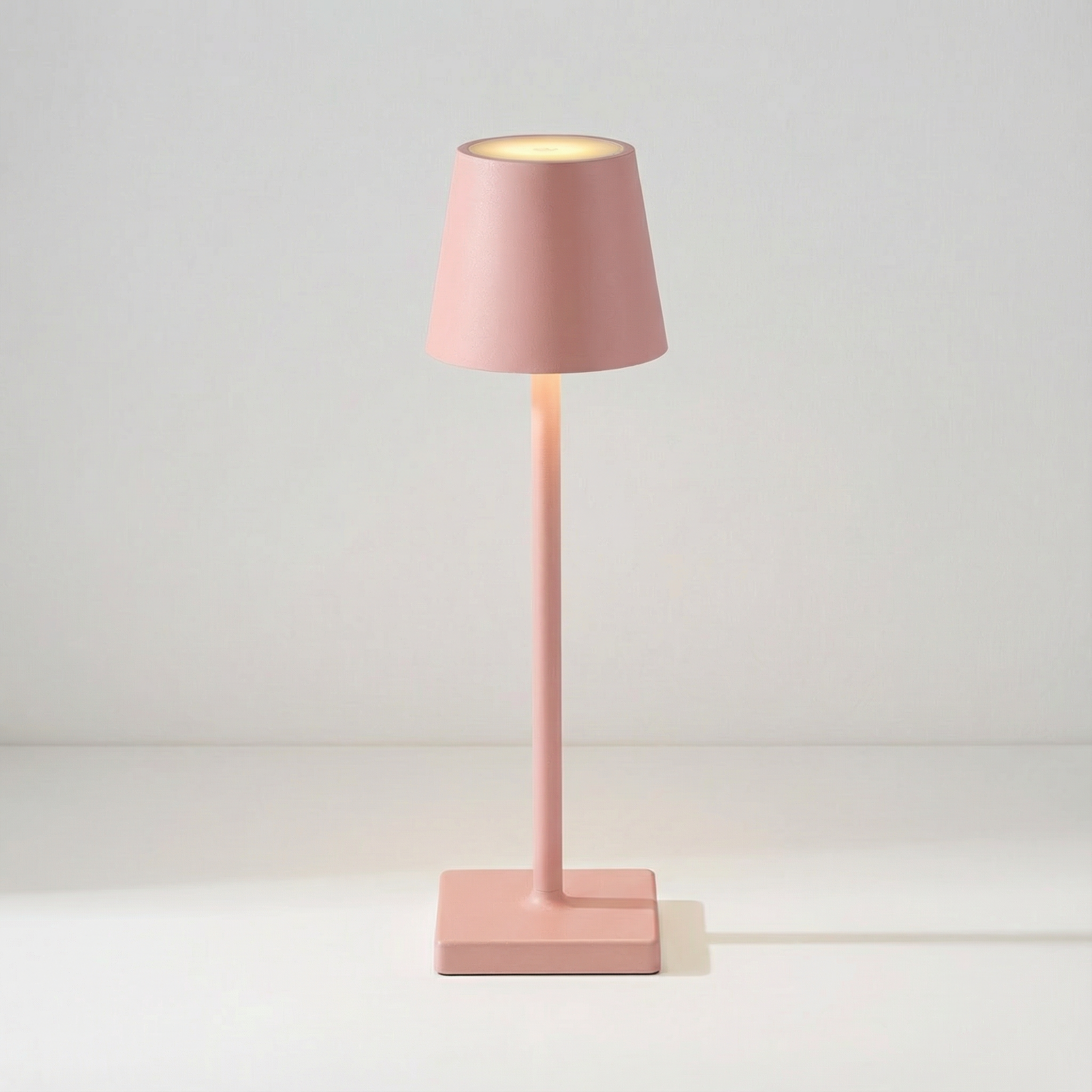 Lampe à poser tactile rechargeable — Aline