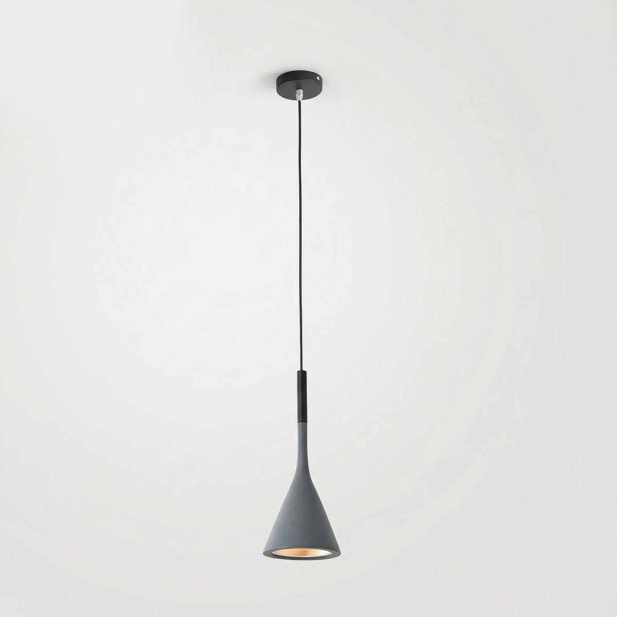 Suspension cône aluminium — Élise
