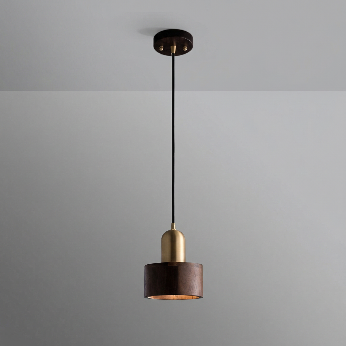 Suspension cylindre en noyer — Marguerite