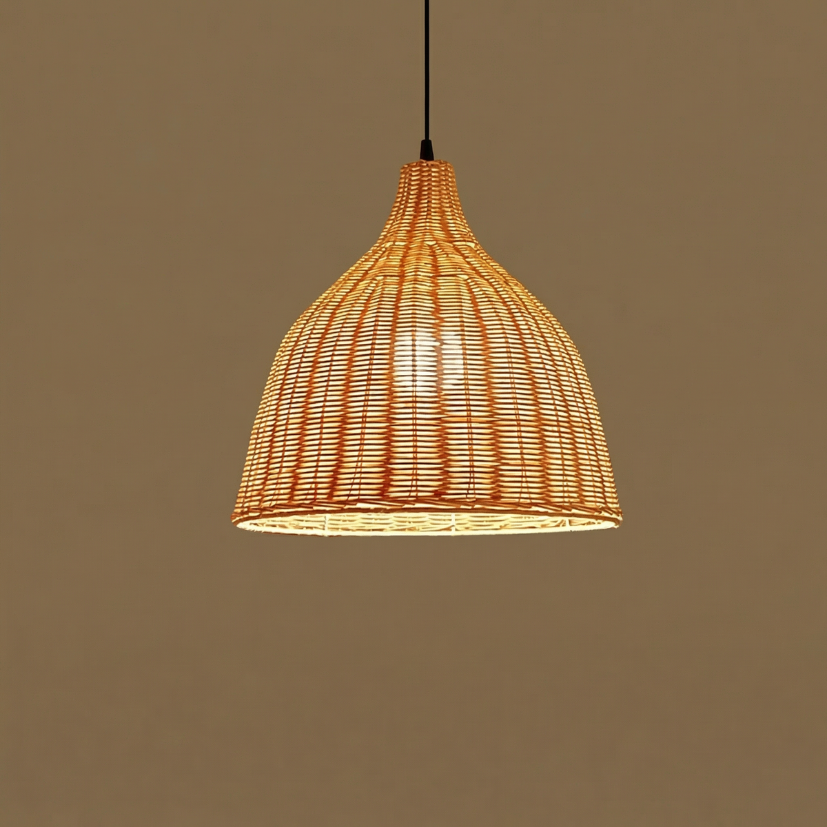 Suspension bambou en cloche — Rosalie