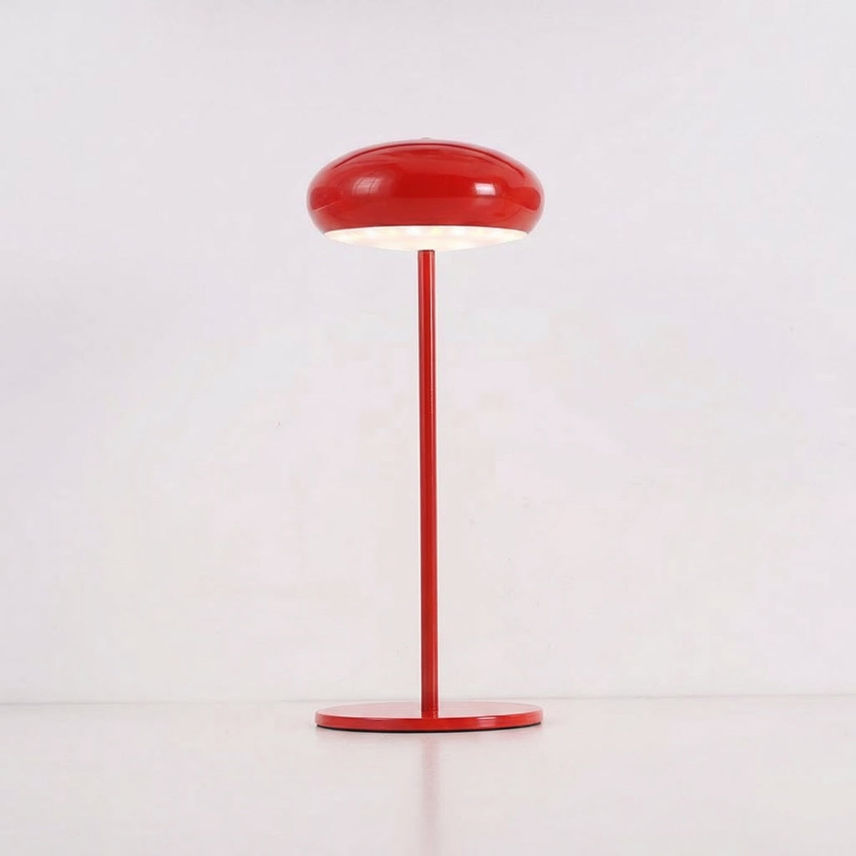 Lampe à poser rechargeable aluminium — Noémie