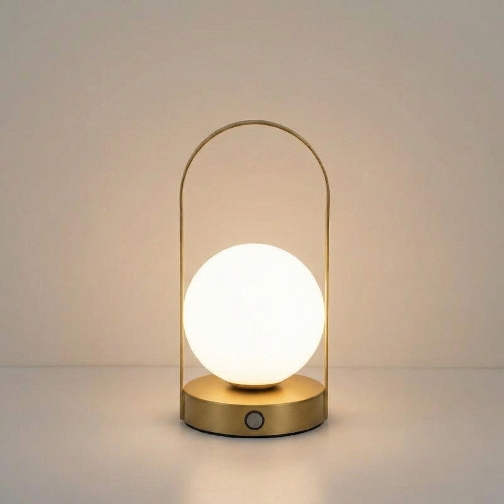 Lampe à poser globe dépoli — Violette