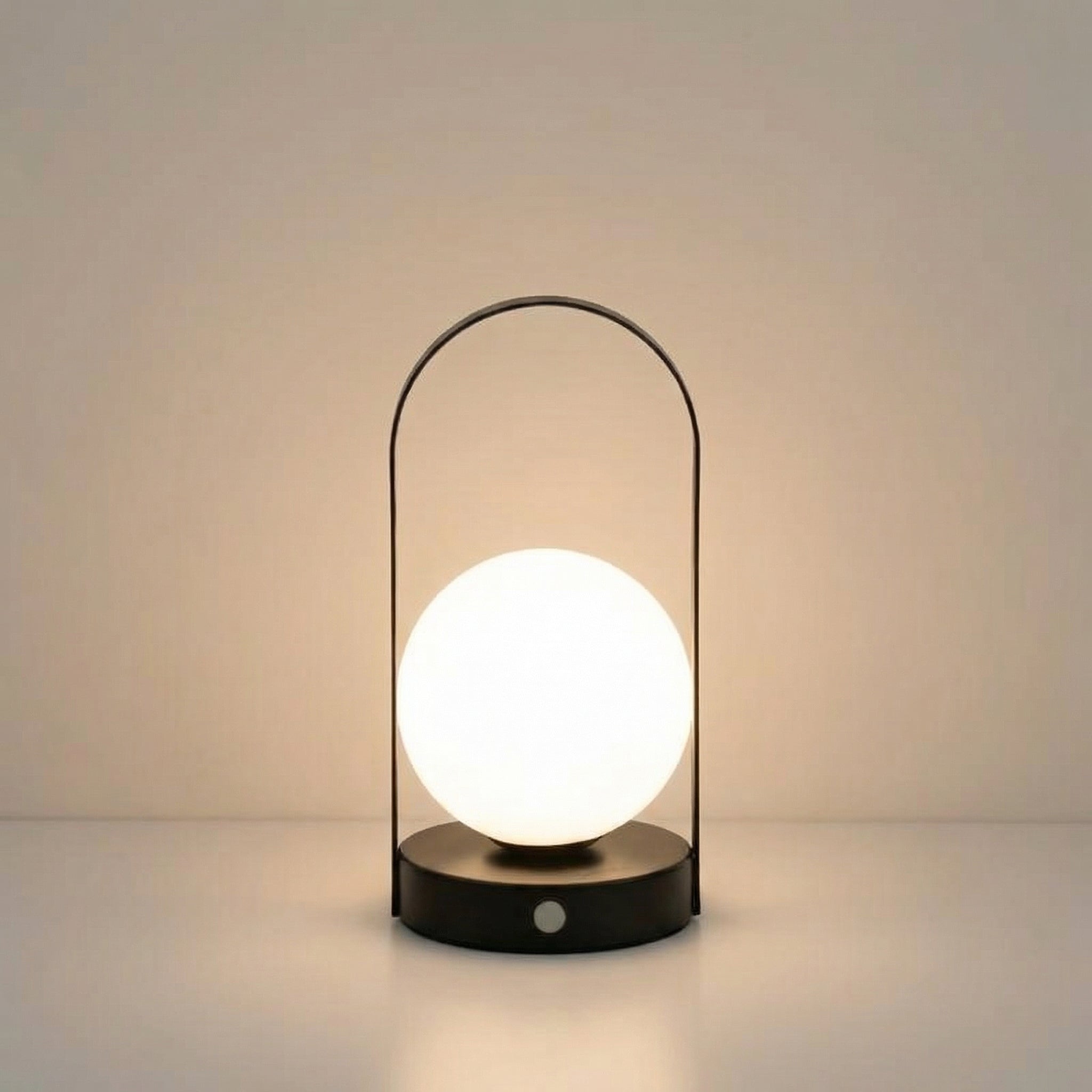 Lampe à poser globe dépoli — Violette