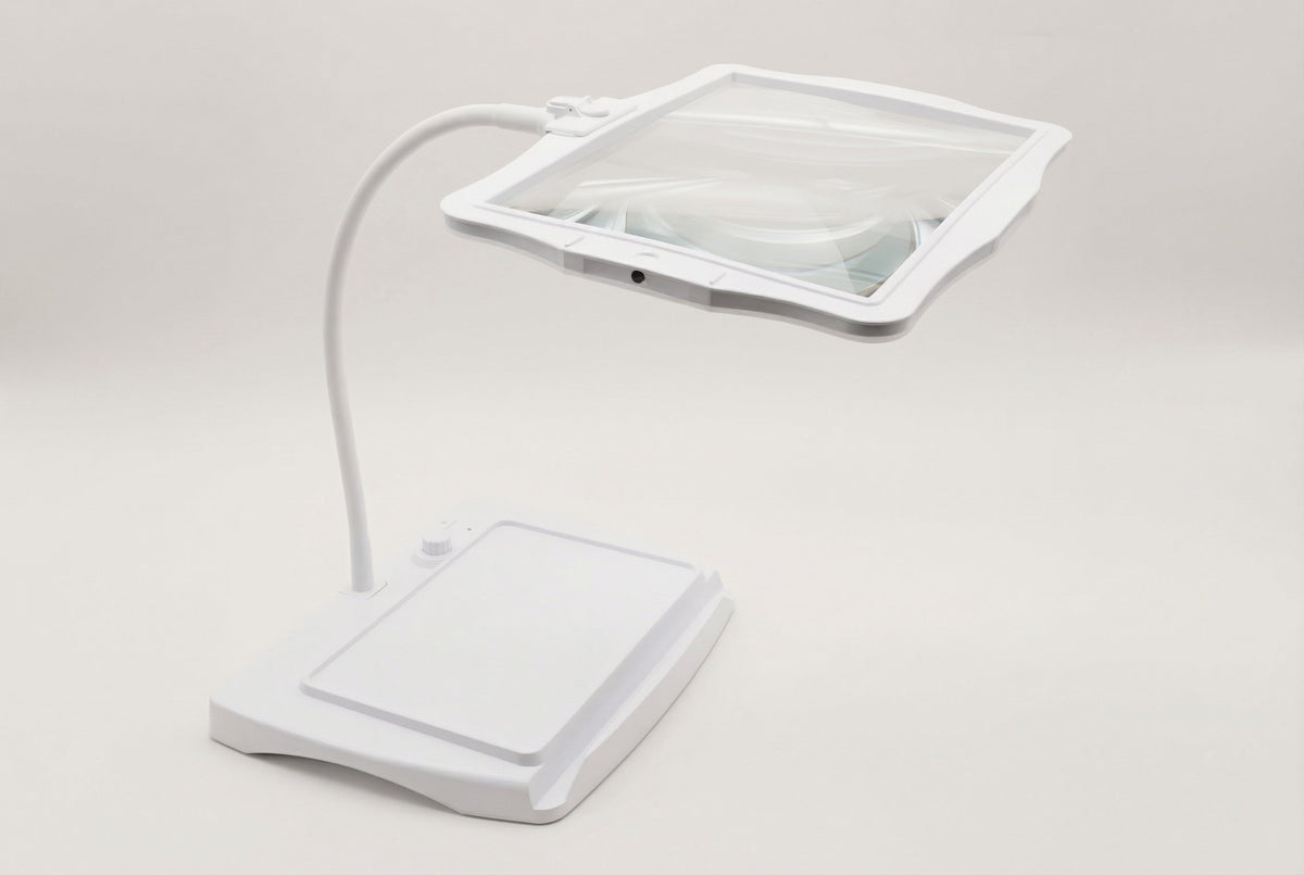 Lampe de bureau loupe LED — Irène