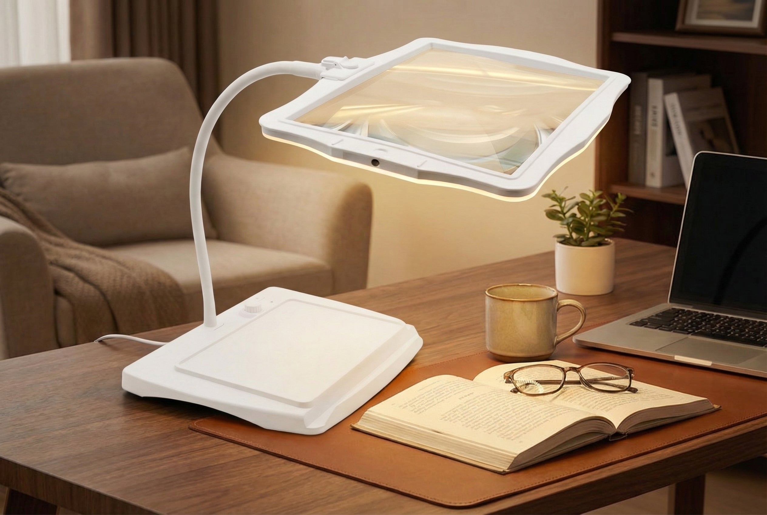 Lampe de bureau loupe LED — Irène